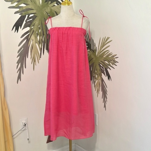 Riri, Strappy,Flirty, Easy-Wear Dress in Poppy-Pink, Excellent Condition, Size M - Picture 5 of 10